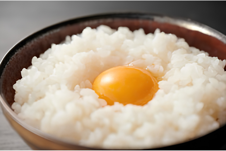 Egg over rice