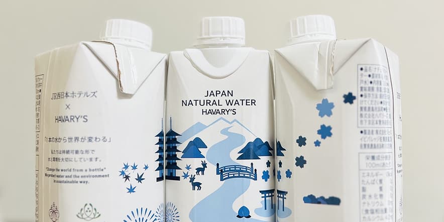 JR西日本ホテルズオリジナルの紙パックに入ったナチュラルウォーター。