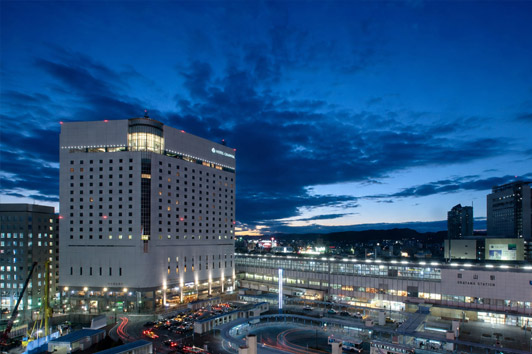 A view of Okayama Station and Hotel Granvia Okayama side by side