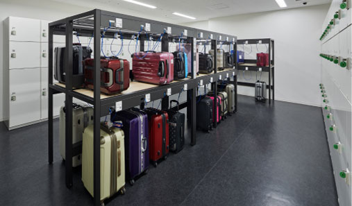 Photo: Self-Service Baggage Drop