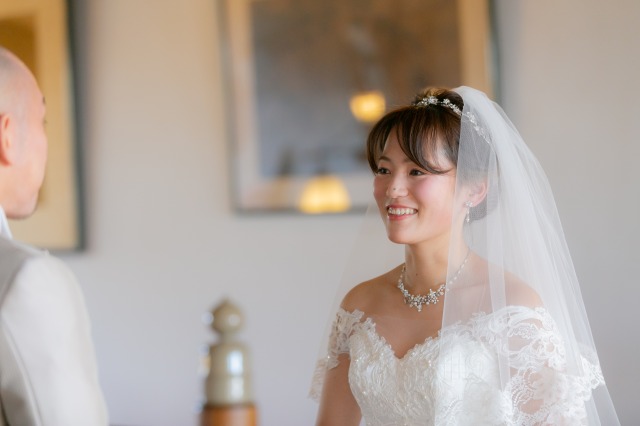 新婦の笑顔