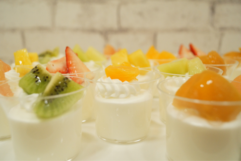 Yogurt mousse from Hyogo Prefecture with fruit.
