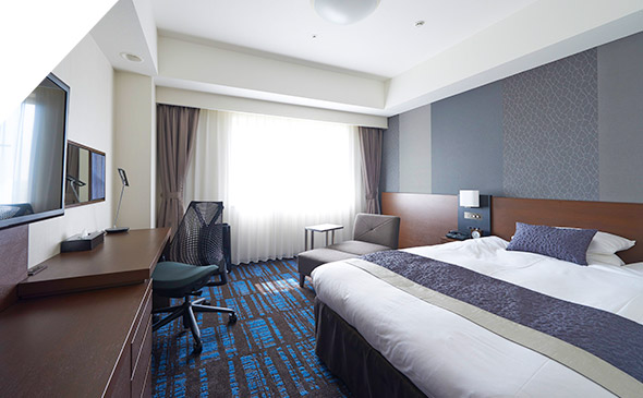 10% discount on accommodations