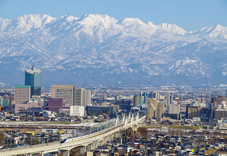 富山市